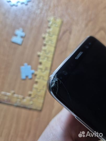 Samsung Galaxy S8, 4/64 ГБ