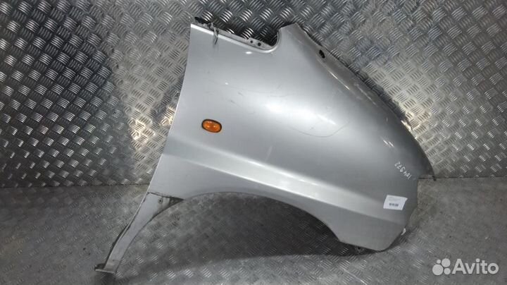 Крыло Hyundai H-100 (1997-2006)