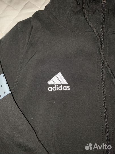 Спортивный костюм adidas