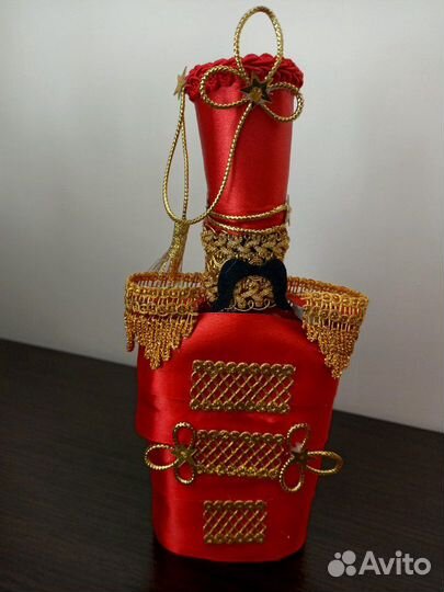 Бутылки декорированные под заказ