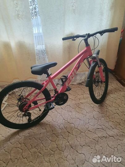 Продаётся велосипед подростковый. Обсолютно новый