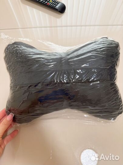 Подушка для шеи в автомобиль