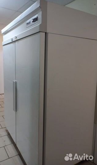 Морозильный шкаф