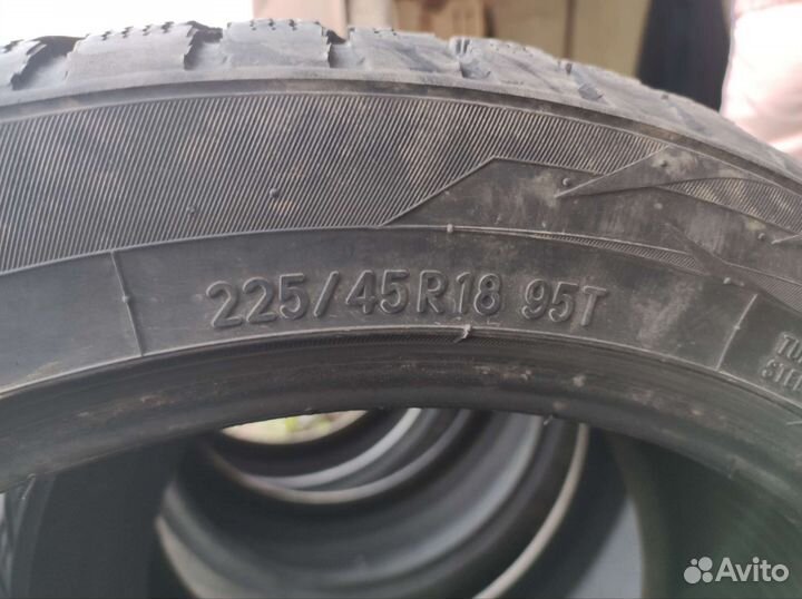 Toyo Observe G3-Ice 225/45 R18