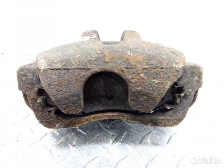 Суппорт передний левый Suzuki Grand Vitara 2 JT