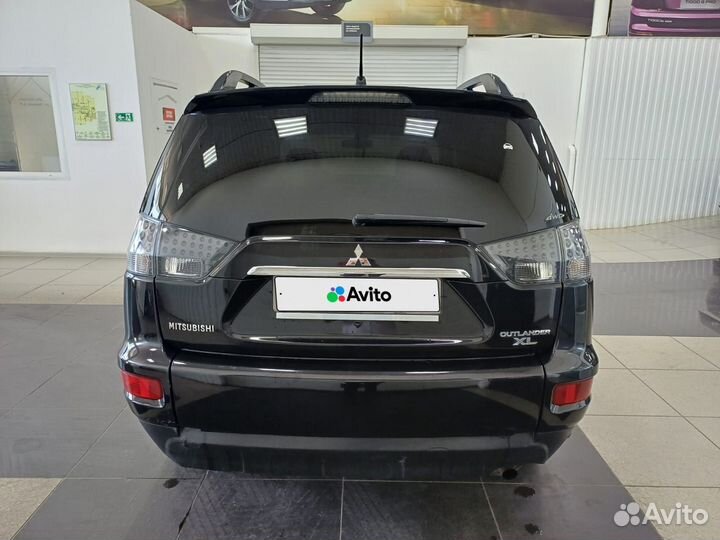 Mitsubishi Outlander 2.4 CVT, 2011, 168 857 км