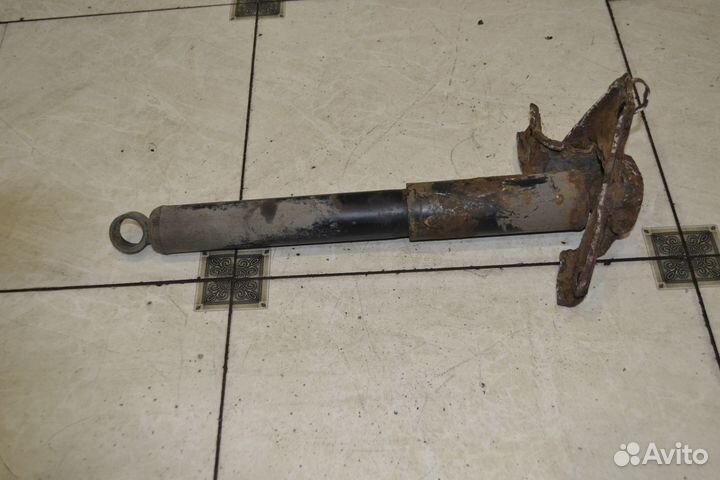 Стойка (амортизатор) задняя Mazda 6 GG