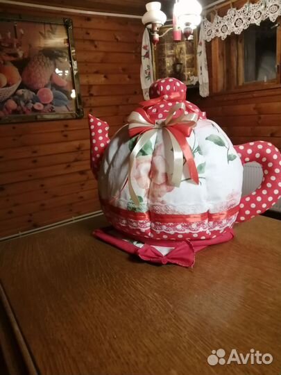 Кукла грелка на чайник