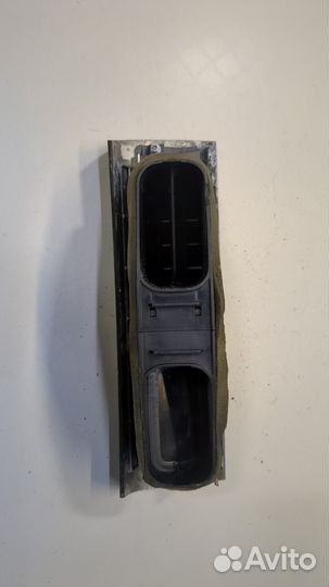 Дефлектор обдува салона BMW 6 E63, 2004