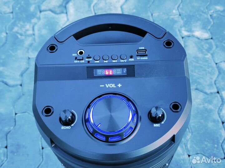 Большая мощная колонка