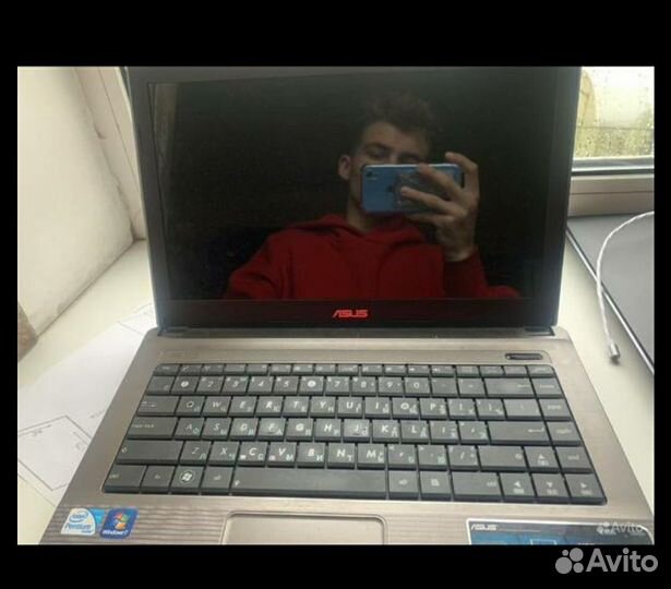 Ноутбук asus