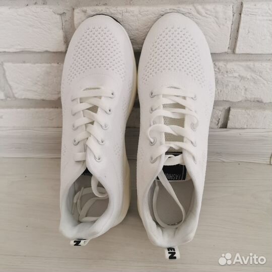Кроссовки fashion