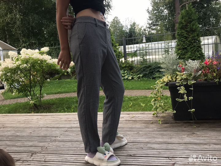 Брюки для девочки школьные