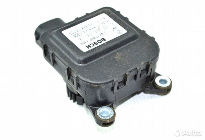 Регулятор положения створок подогревателя салона D