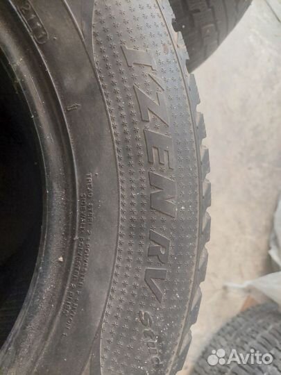 Kumho I'Zen RV Stud KC16 215/65 R16 98