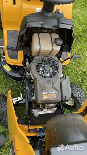 Садовый трактор Cub Cadet LT2 NR92