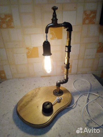 Светильник