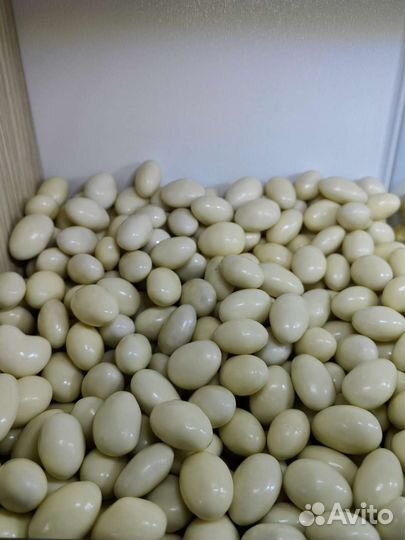 Миндаль в йогурте