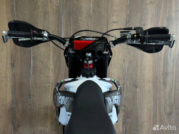 Мотоцикл ajerra tooba PR250