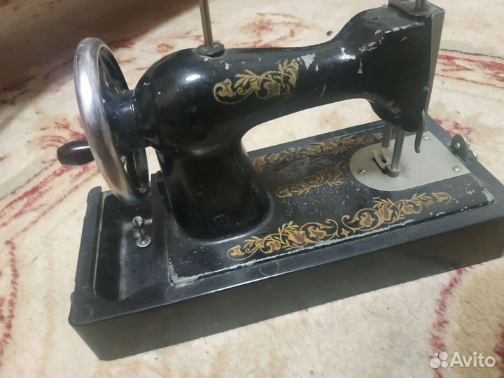 Швейная машина Подольск. См.обьявление