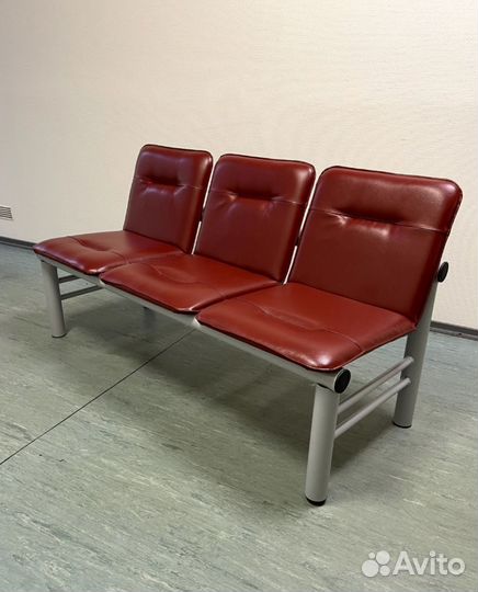 Кресло для посетителей трехсекционное 