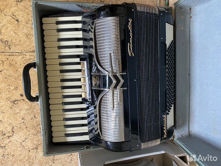 Аккордеон Firotti Elegance
