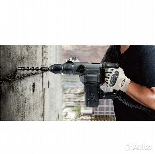 Сверление отверстий в стене