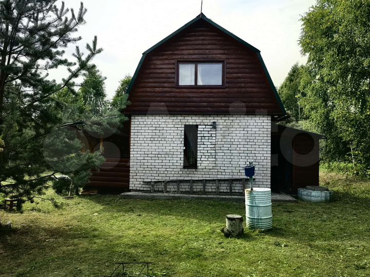 Дом 96 м² на участке 15 сот.