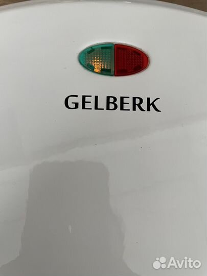 Электрическая вафельница