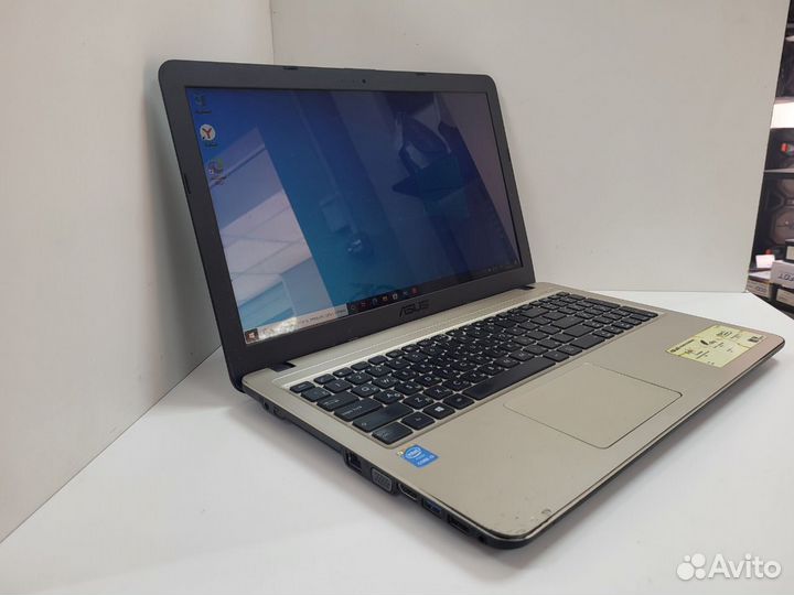 Ноутбук asus X540L