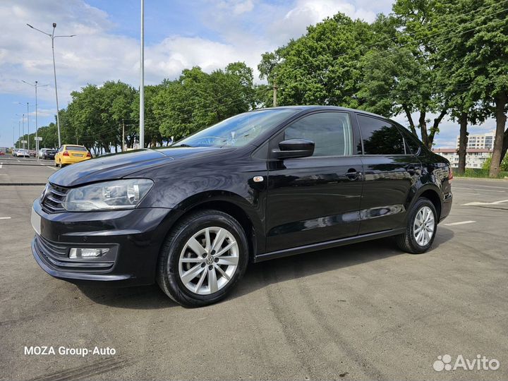 Volkswagen Polo 1.6 AT, 2015, 128 600 км