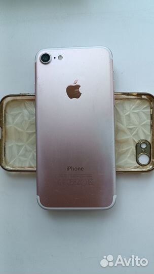Телефон iPhone 7