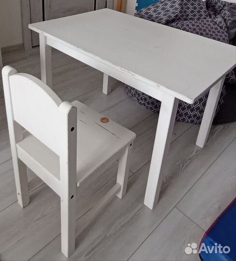 Детский стол и стул IKEA сундвик