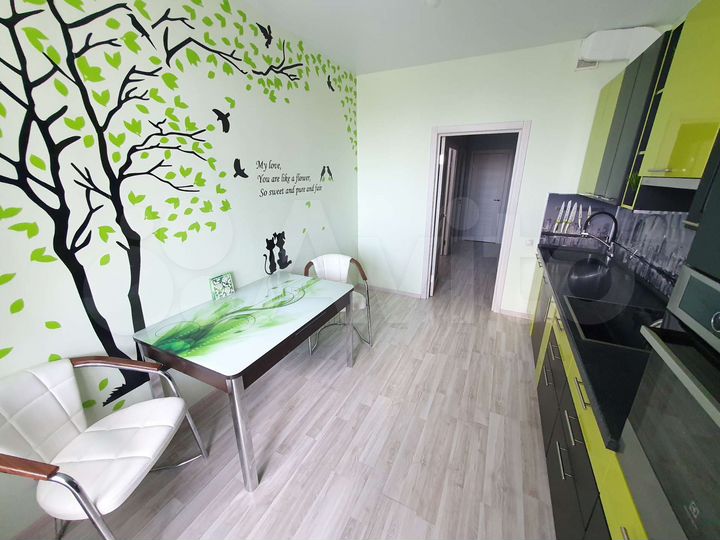 2-к. квартира, 69 м², 9/17 эт.