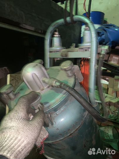 Флюсопитатель СССР для сварки (бак)