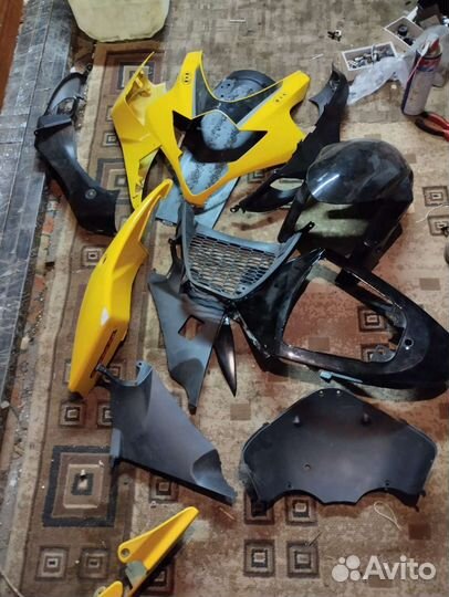 Пластик для мотоцикла Suzuki gxr k5 1000