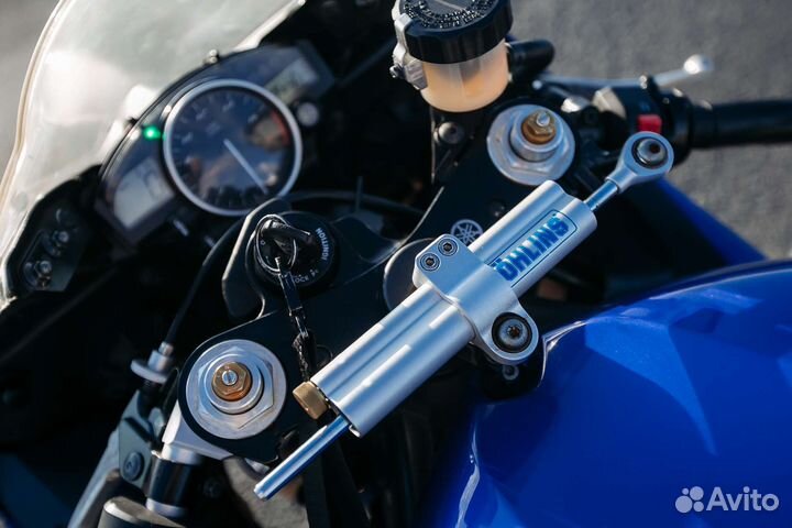 Yamaha R6