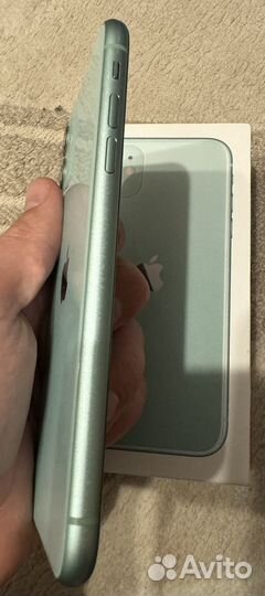 iPhone 11, 64 ГБ
