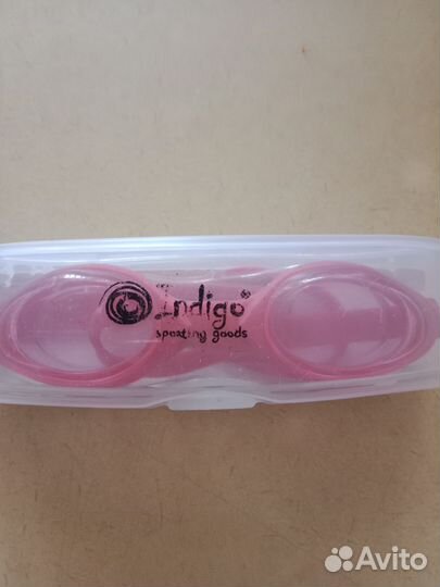 Очки для плавания