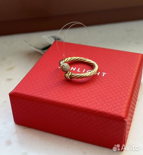 Кольцо серебряное Sunlight с фианитами