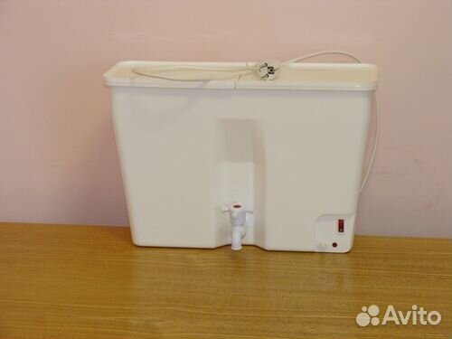 Умывальник с водонагревателем