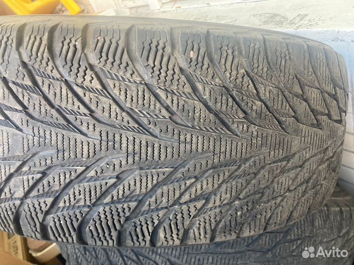 Nokian Tyres Hakka V 215/60 R16