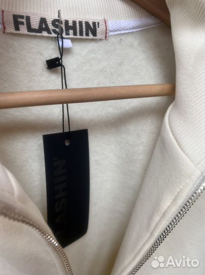 Спортивный костюм женский