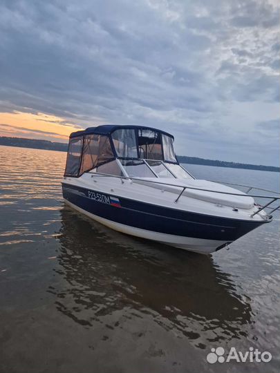 Продам катер bayliner