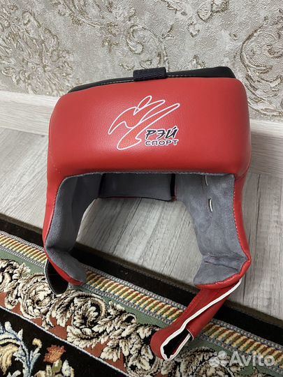 Шлем для единоборств