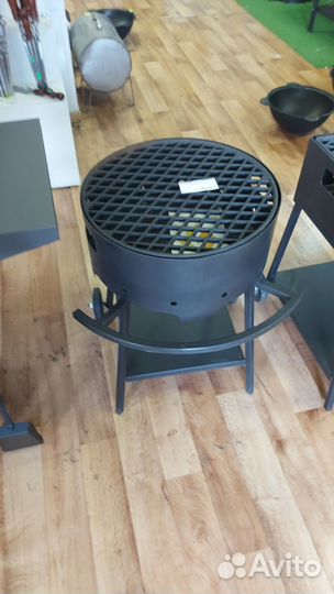 Мангал круглый с чугунной решеткой гриль