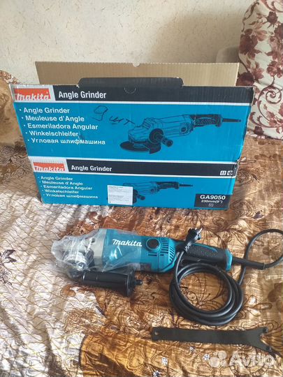 Болгарка Makita