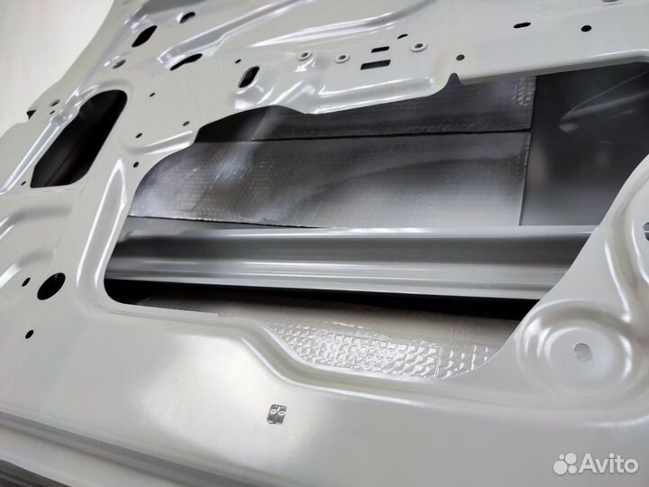 Дверь передняя левая Веста