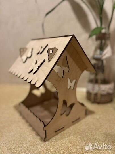 Кормушка для птиц