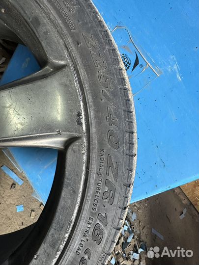 Sunew YS618 225/40 R18 92W